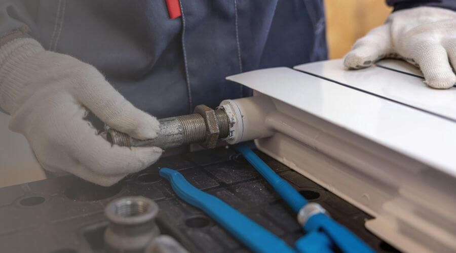 Professional water heater repair services in Beardstown, IL