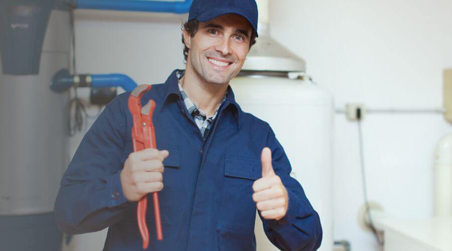 Professional water heater repair in Beardstown, IL